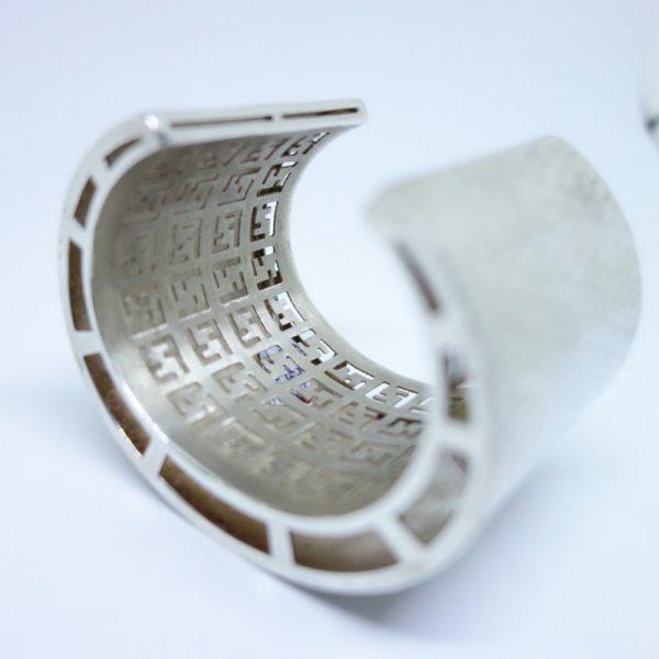 bracelet argent vintage fendi