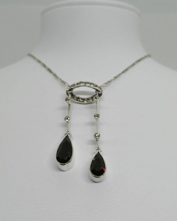 Collier argent négligé original avec couronne et sertie de grenats en gouttes, 1900, Art Nouveau. – Image 2