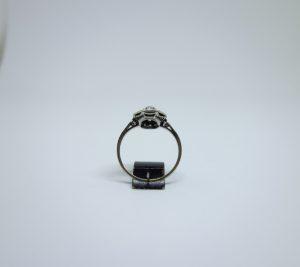 bague art déco en or gris