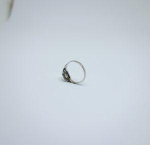 bague or gris art déco