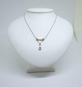 collier art déco avec diamants