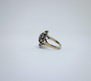 bague or et saphir rose