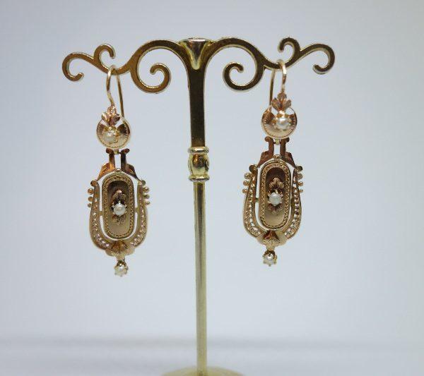 boucles d'oreilles en or rose pendantes