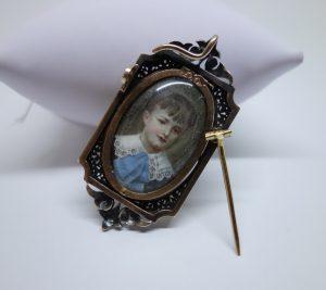 broche ou pendentif or avec miniature 1840