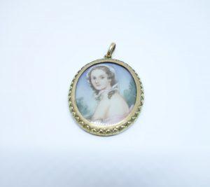 pendentif or 1811