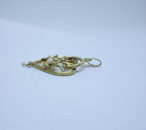 pendentif or art nouveau