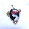 pendentif or avec portrait émaillé Limoges