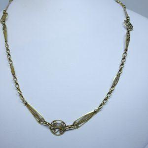 collier or filigrané