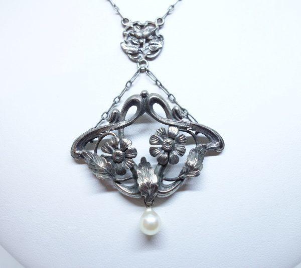 rare collier argent art nouveau