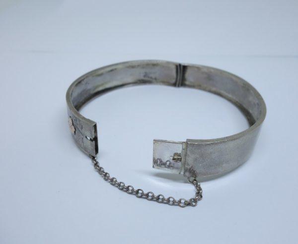 bracelet argent ancien avec motifs de feuilles