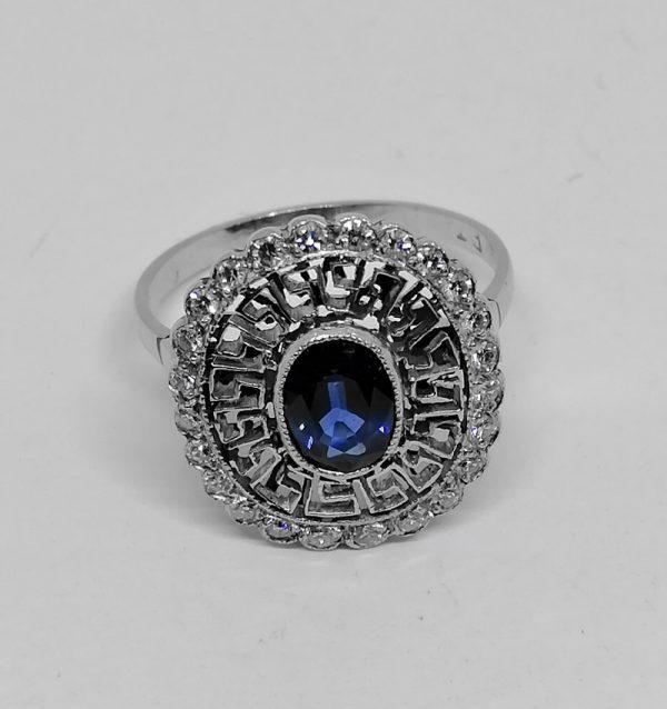 bague en platine avec saphir et diamants travail art déco 1930