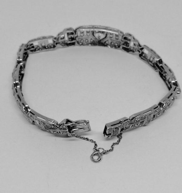 bracelet en platine avec pavage de diamants de taille rose et aigue-marine art déco vers 1930