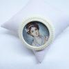 broche avec miniature