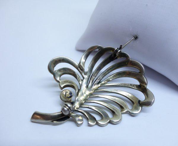 broche argent et vermeil avec pavage pierres