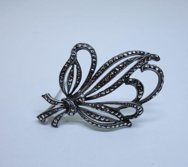 broche argent pavage marcasites 1930