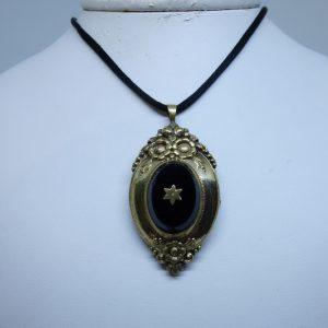 broche ou pendentif plaqué or fin 19ième siècle