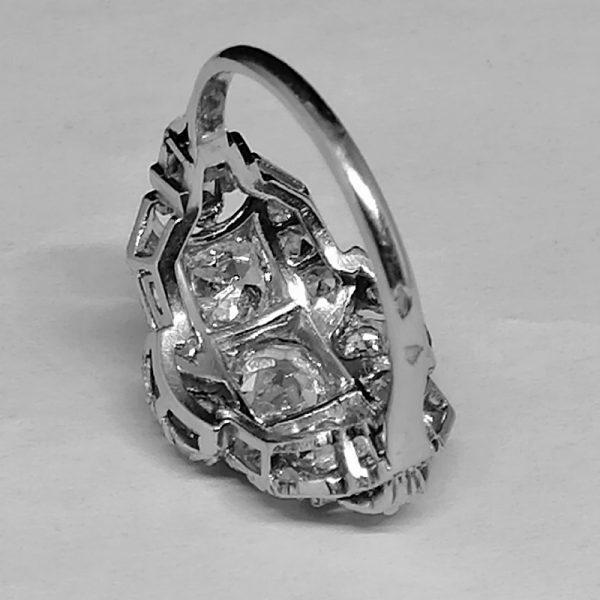 Bague en Platine, importants diamants, rare modèle, Art Déco. – Image 3