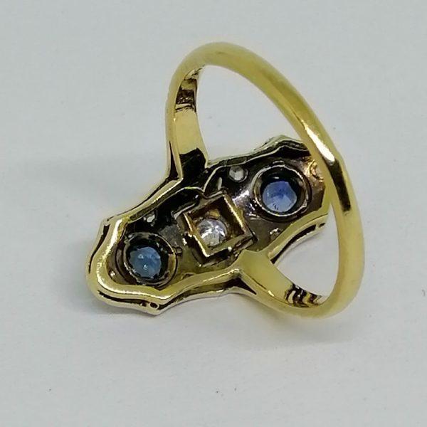 Bague or bicolore avec saphirs et diamants. – Image 4