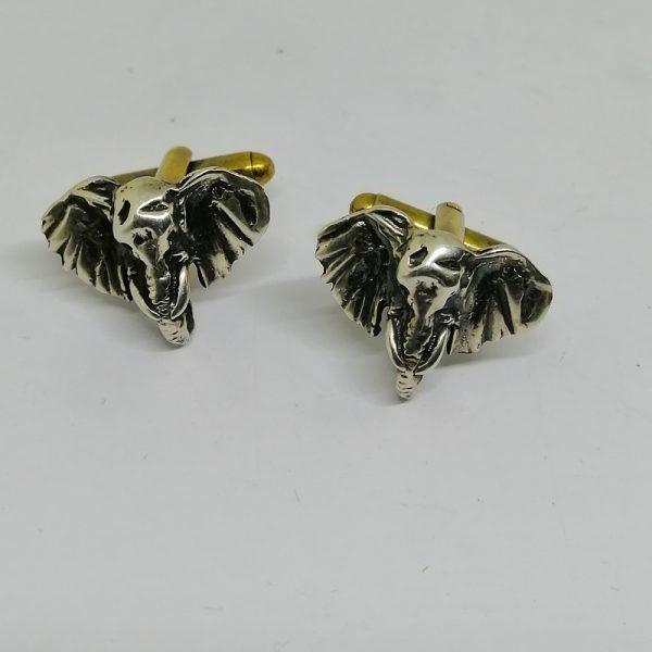 Boutons de manchettes éléphants.