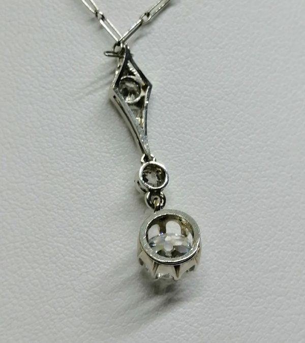 pendentif et chaîne en or gris avec diamants art déco