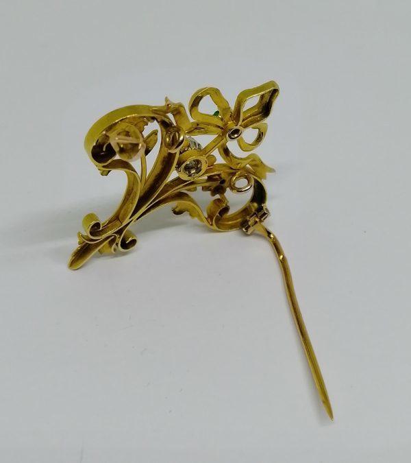 broche en or jaune art nouveau 1900