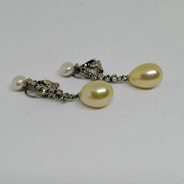 boucles d'oreilles pendantes avec strass et perles d'imitations 1900