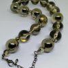 collier avec grosses boules en plexiglas 1960-70