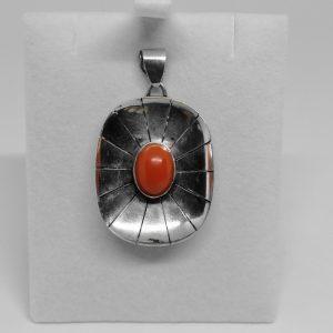 pendentif argent et corail 1930