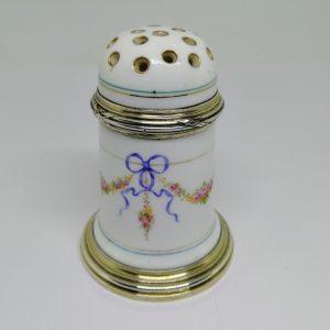 saupoudreuse porcelaine et argent signé Gustave Keller 1900