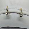 Paire de boucles d'oreilles, or et diamants. – Image 2