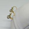 Paire de boucles d'oreilles, or et diamants. – Image 3