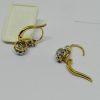 Paire de boucles d'oreilles, or et diamants. – Image 5