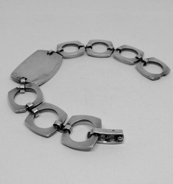 bracelet argent avec maillon carré ajouré et plaque à graver vintage vers 1960-70.