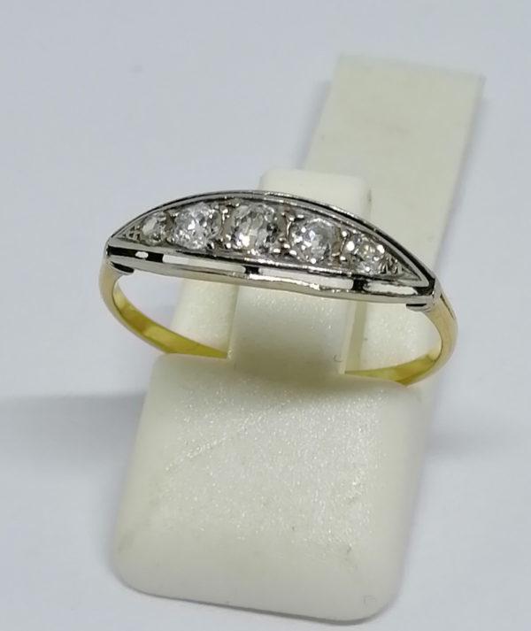 bague en or jaune avec diamants de tailles anciennes vers 1900