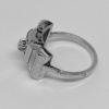 bague en ro gris art déco avec saphir blanc vers 1930