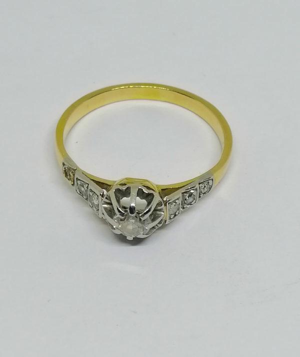 bague en or avec diamants de tailles anciennes vers 1900