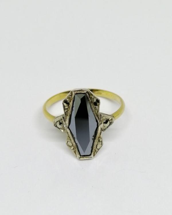 bague argent/or, avec hématite de forme géométrique et marcasites art déco, vers 1930.