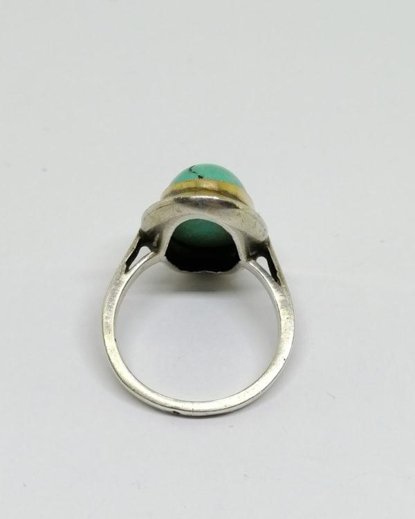 bague argent/or, avec gros cabochon de turquoise matrix, vers 1925.