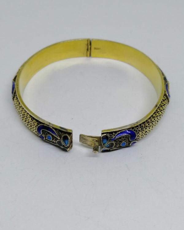 bracelet argent vermeil travail de fils et parties émaillées, vers 1920.