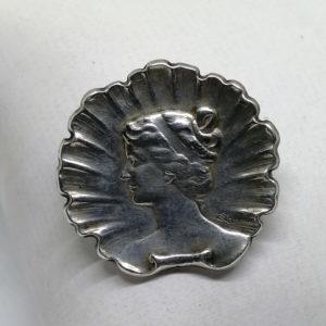 broche argent femme au coquillage signée E. Lavillette, époque art nouveau 1900.