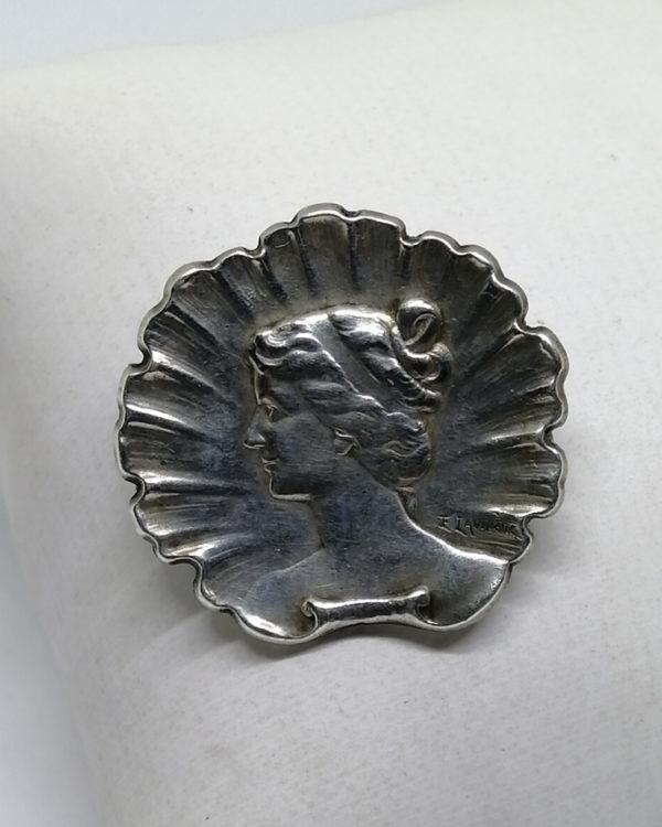 broche argent femme au coquillage signée E. Lavillette, époque art nouveau 1900.