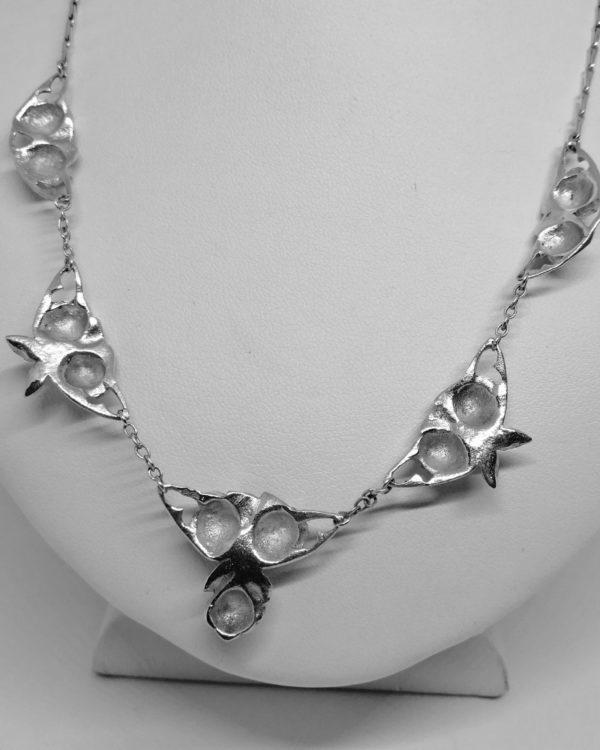 collier argent rare avec roses art nouveau