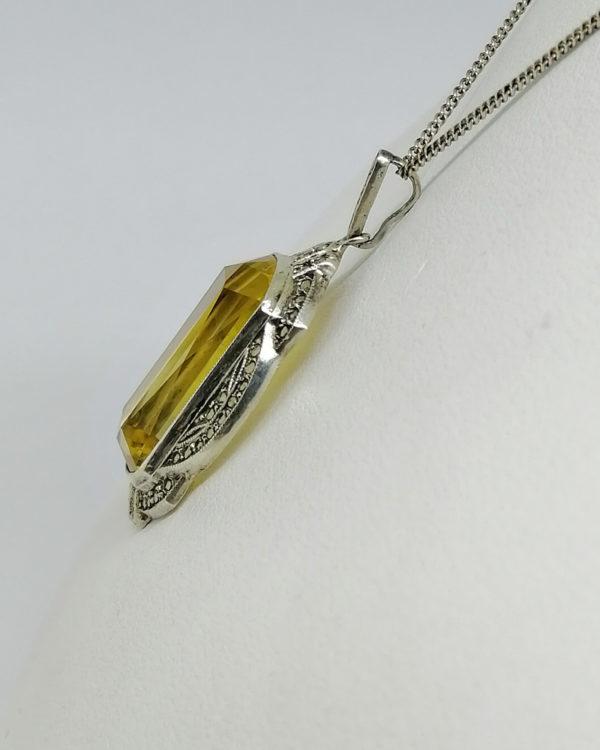 pendentif argent avec citrine et pavage de marcasites art déco vers 1930.