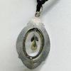 pendentif argent avec émail bleu et pampille avec perle, vers 1900.