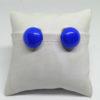 Boucles d'oreilles , clip, avec demi-boule en verre de couleur bleu.