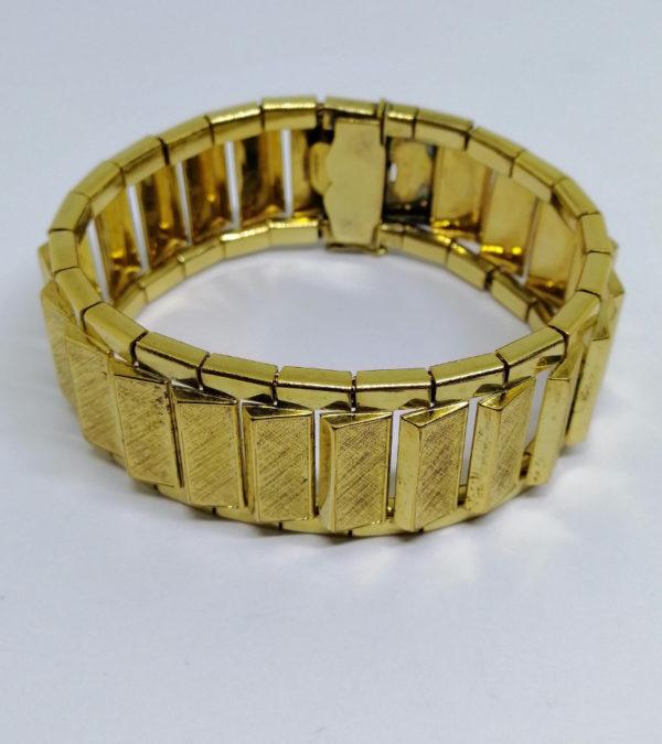 Gros bracelet souple en métal jaune doré, de la Marque Amérikaner, 1940-50. – Image 5