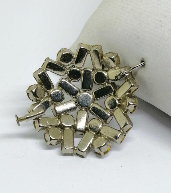 Broche avec strass blanc en baguette, et d'autres rond de couleur vert. – Image 5