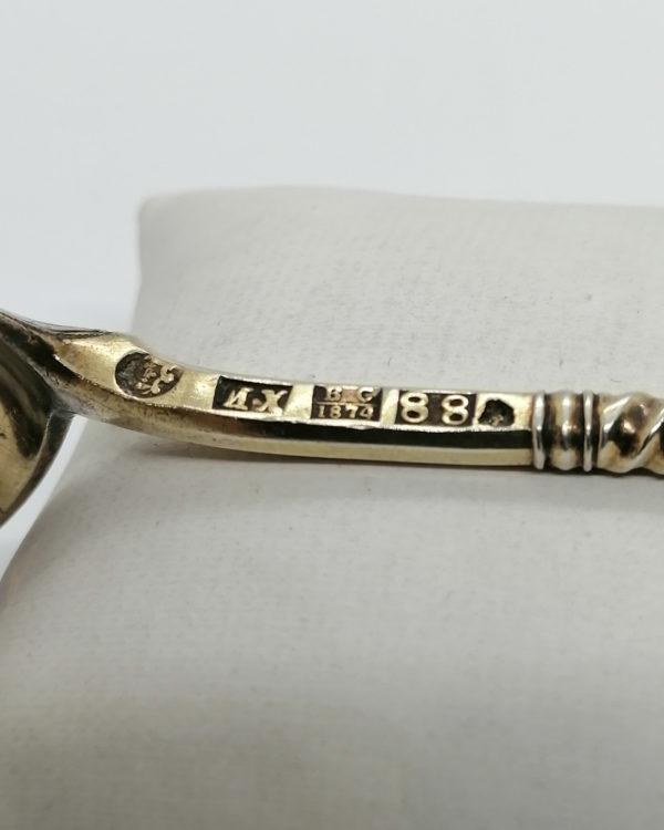 Petite cuillère en argent massif vermeil, avec émail Russe. – Image 4