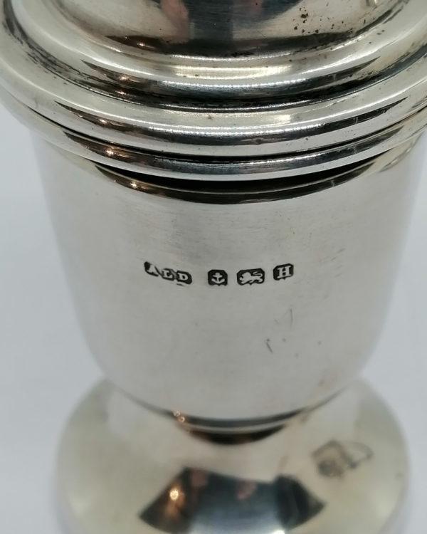 Ensemble 4 pièces à condiments, en argent massif , Anglais Art Déco, Birmingham 1932. – Image 9