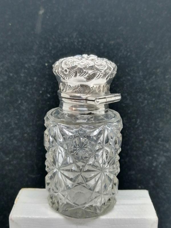 Petit flacon cristal et argent, Anglais Birmingham 1911. – Image 3
